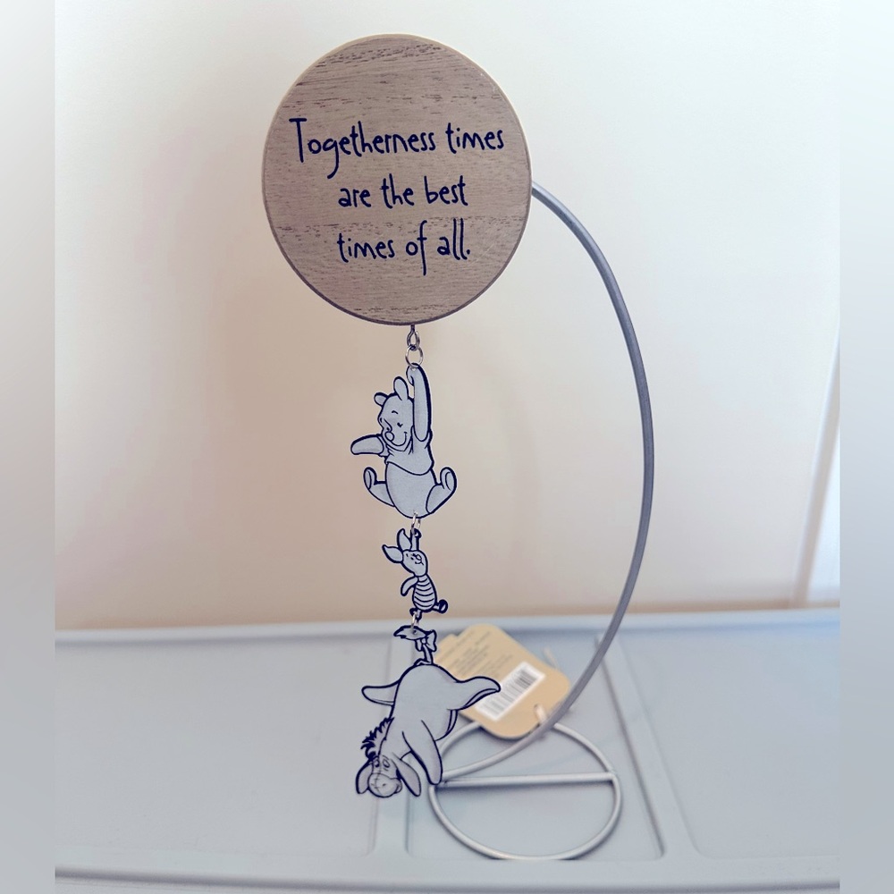 Hallmark Winnie the Pooh Hanging Decoration Stand